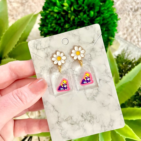 Lisa Frank Cat Acrylic Earrings - Picture 3 of 5